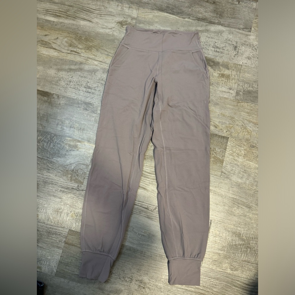 Lululemon joggers